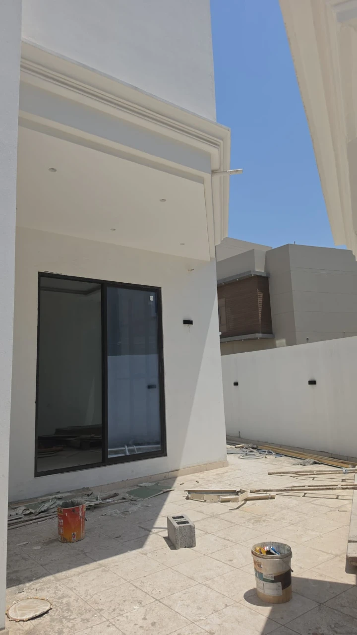 property 8205 image 4