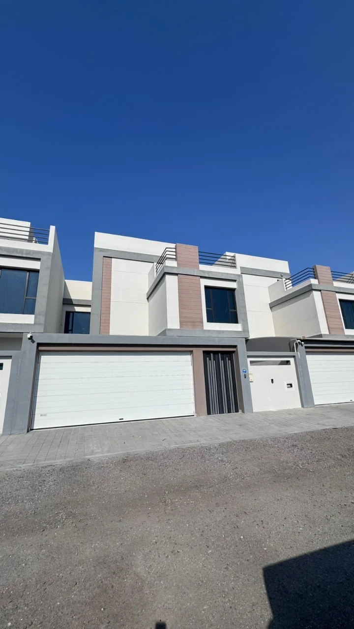 property 8217 image 0