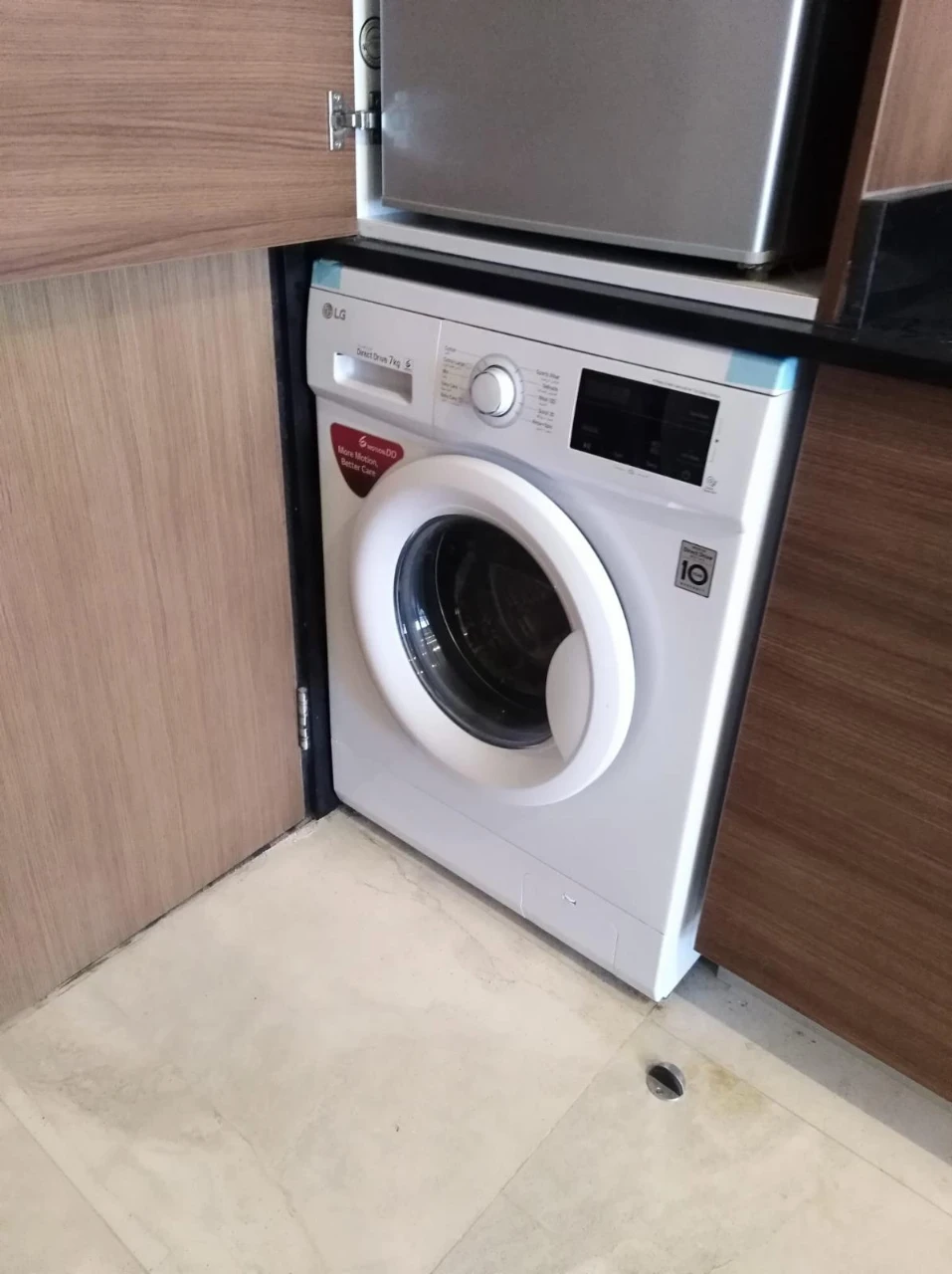 property 8251 image 3