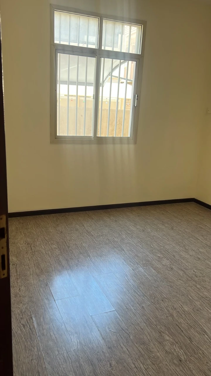 property 8268 image 3