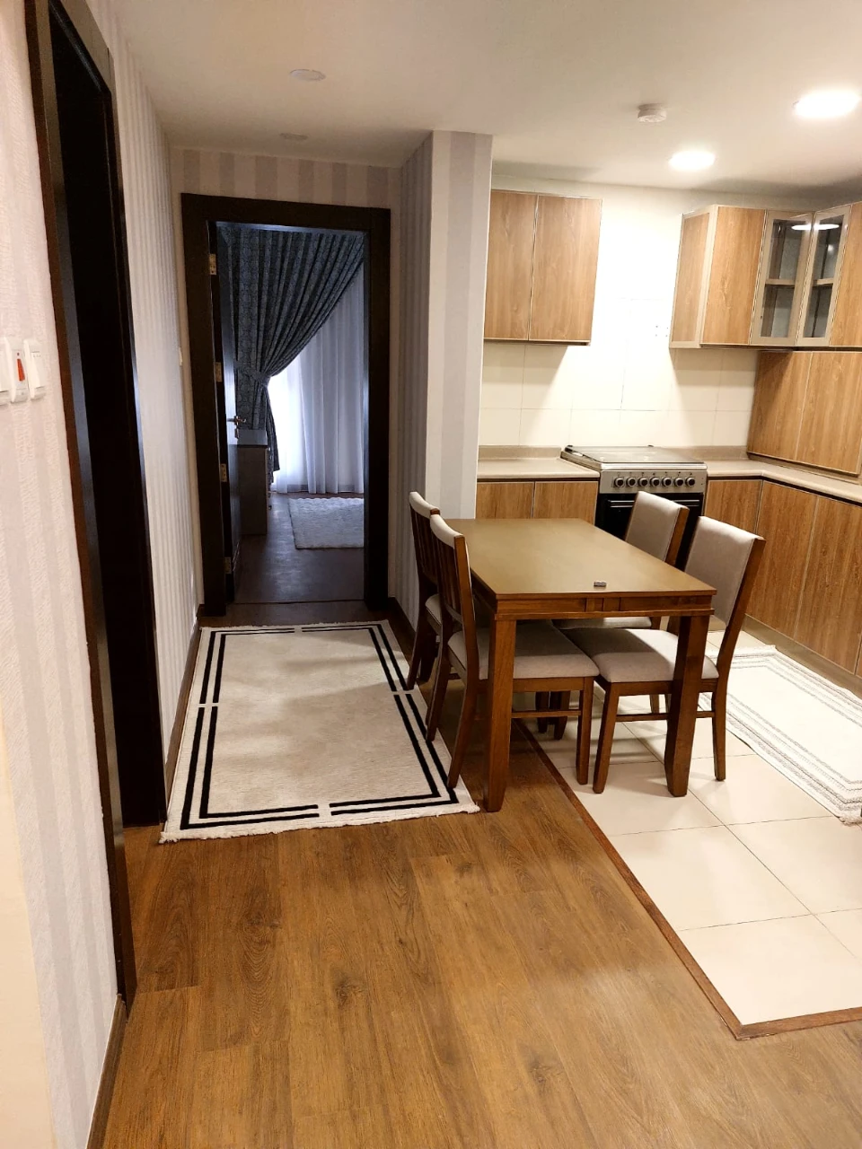 property 8270 image 2