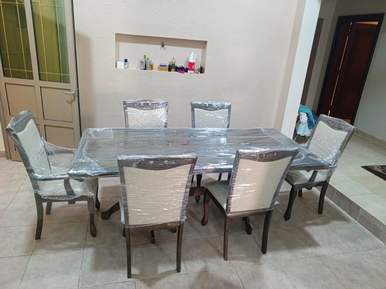 property 8295 image 0