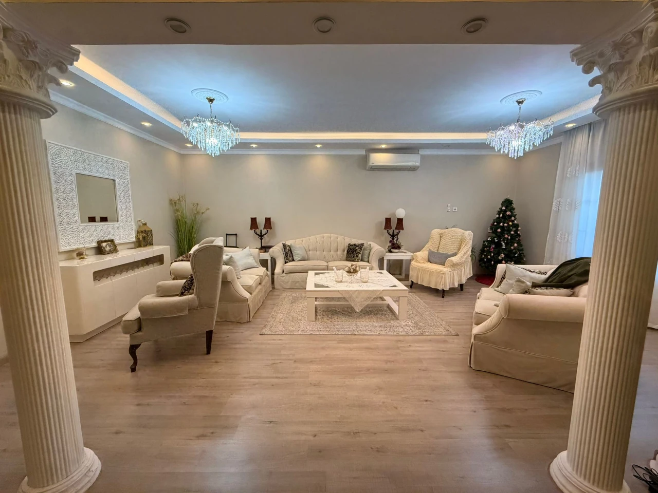 property 8306 image 1
