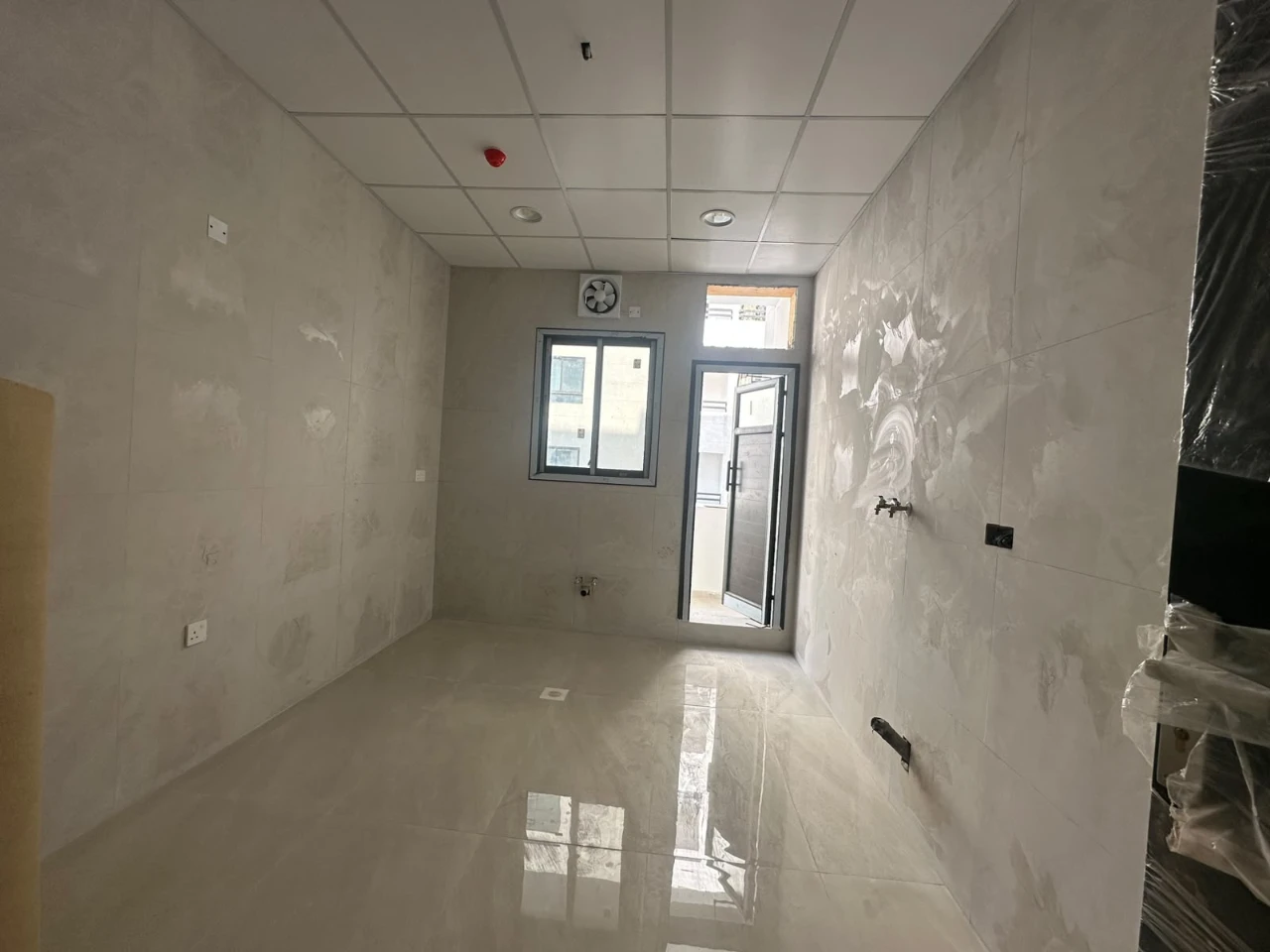 property 8337 image 4