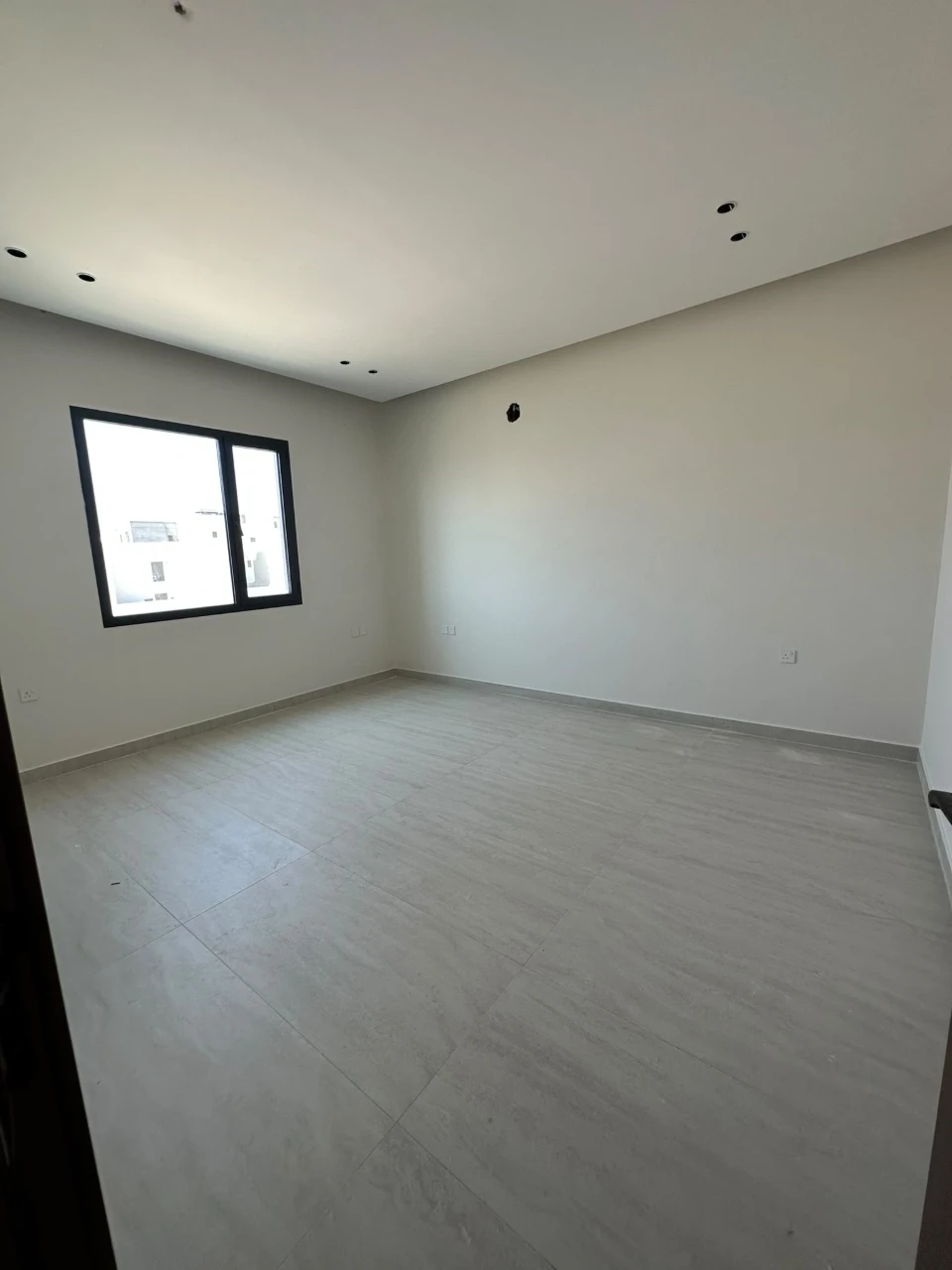 property 8339 image 8