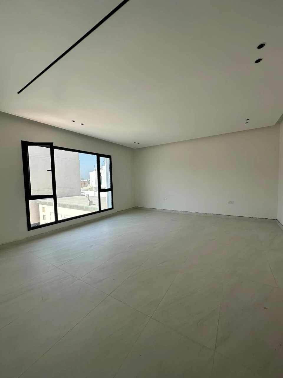 property 8340 image 6
