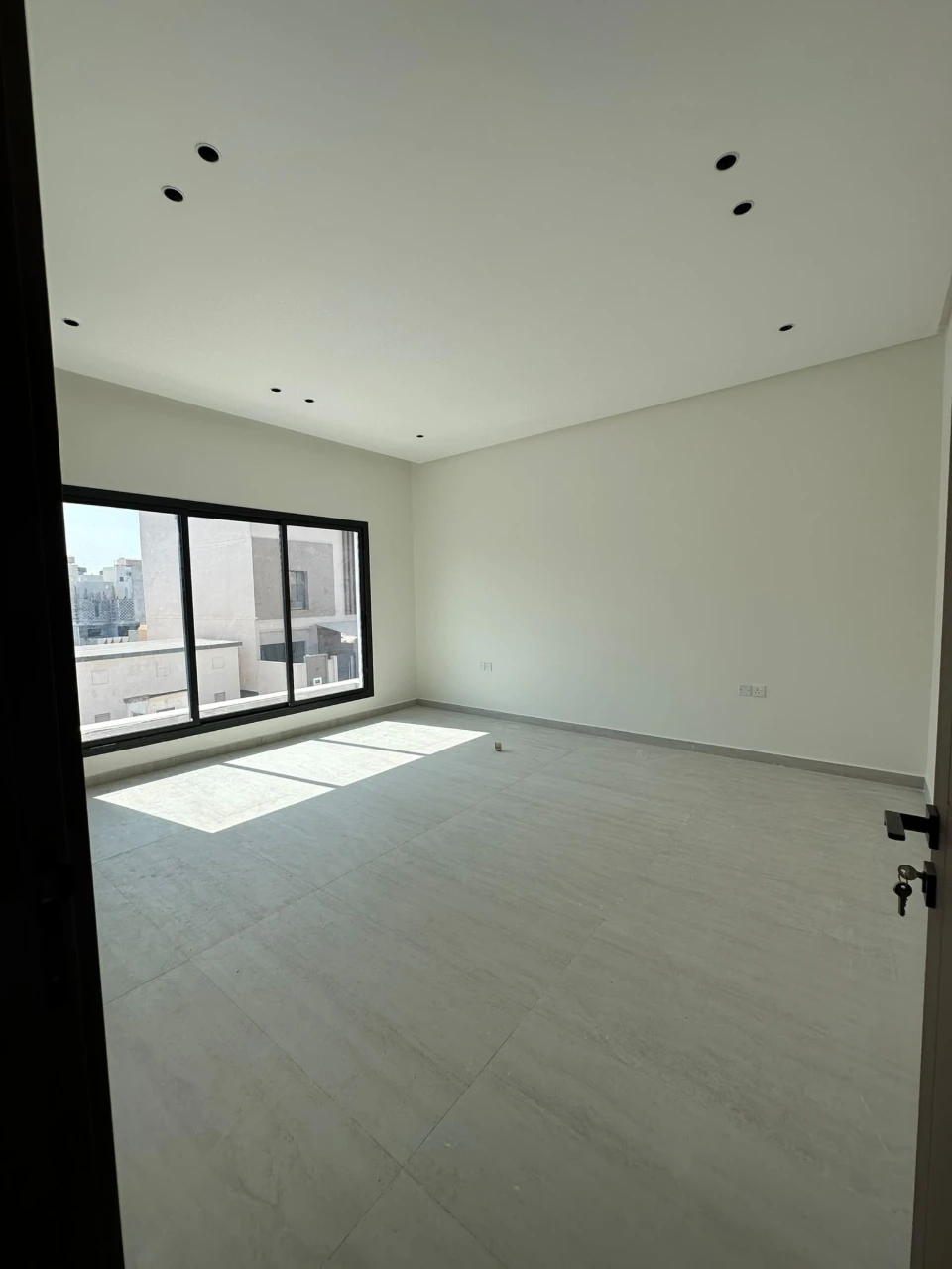 property 8341 image 5