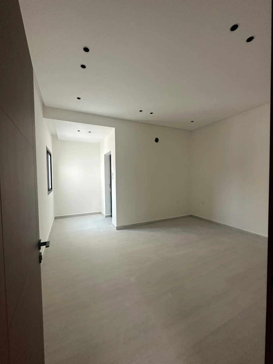 property 8347 image 11