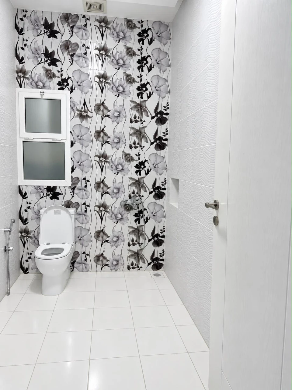 property 8352 image 8
